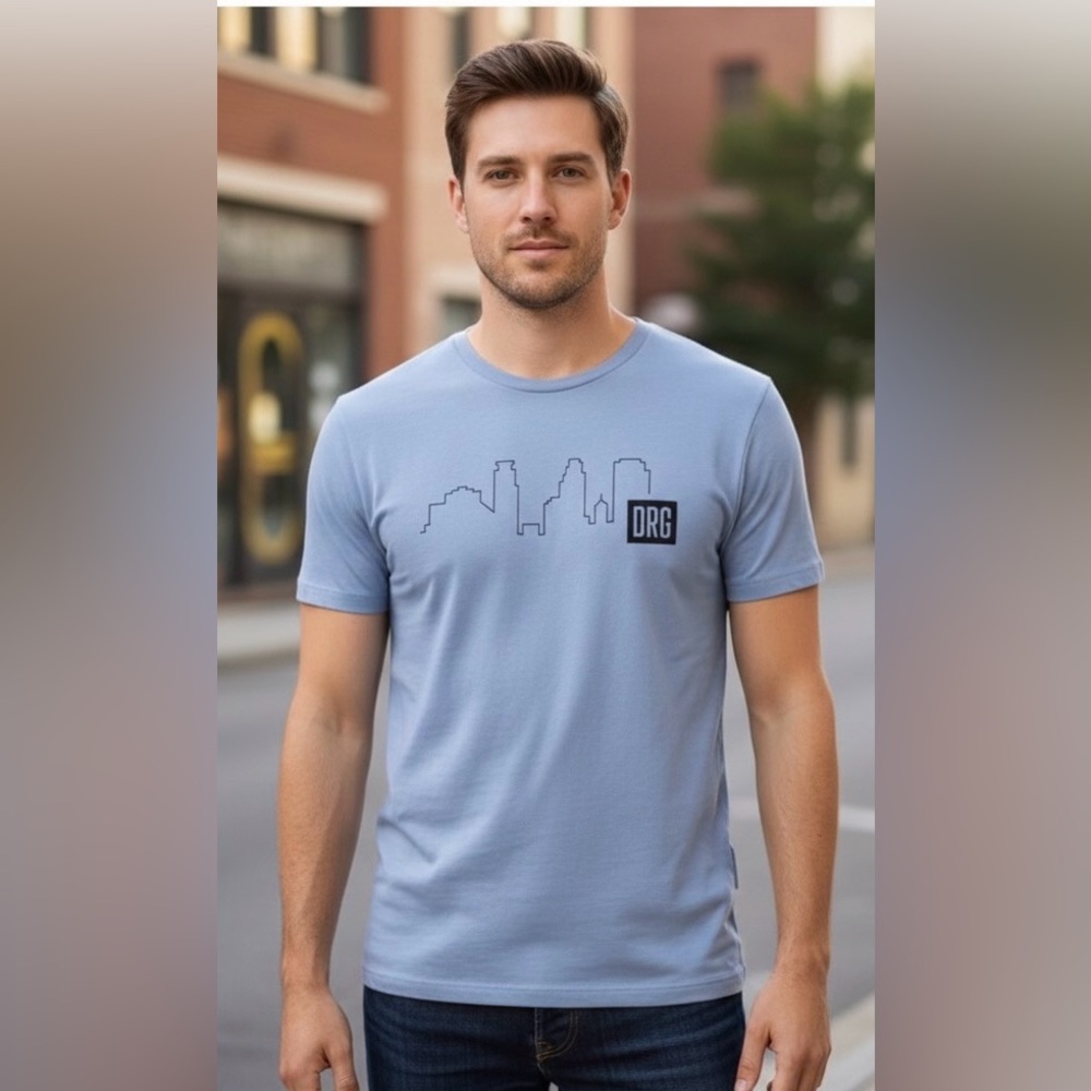 Bella+Canvas light blue t-shirt, crew neck, preowned. Good condition, size Large